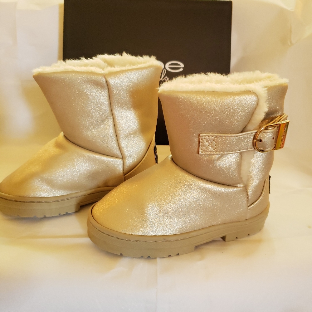 Toddler boots